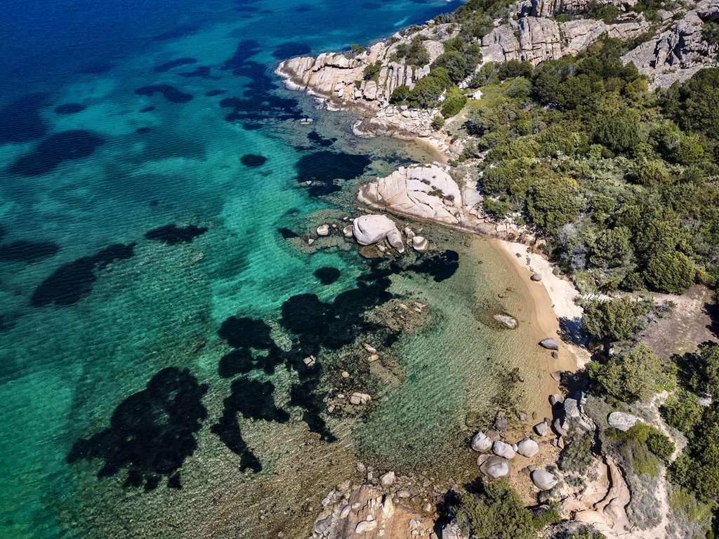 באיה סרדיניה 7Pines Resort Sardinia - A Destination By Hyatt שירותים תמונה